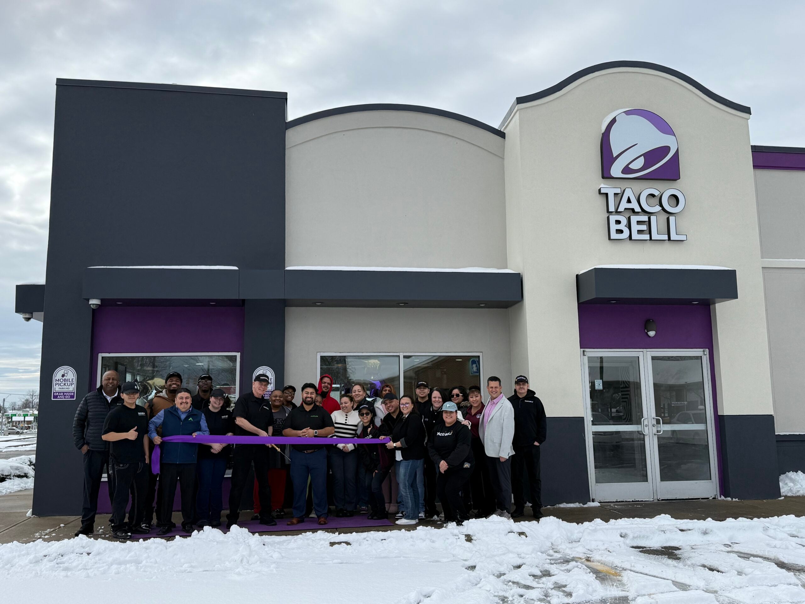 Ampler Tacos opens first Taco Bell in Indianapolis market